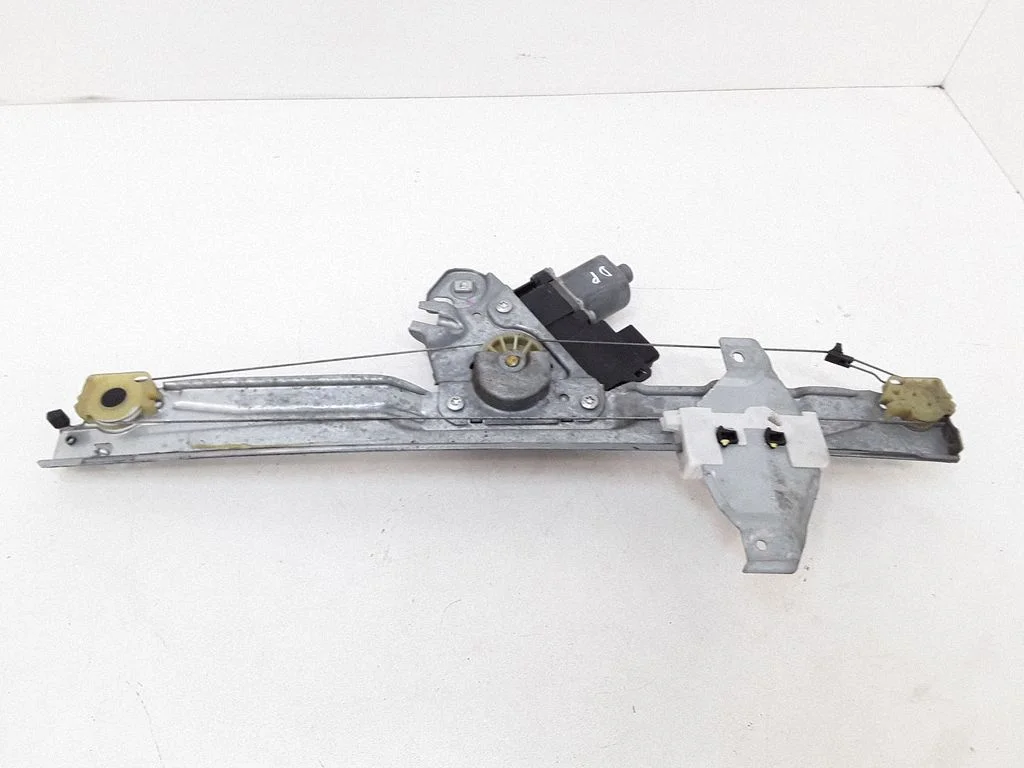 Front door window regulator with motor 9657247580