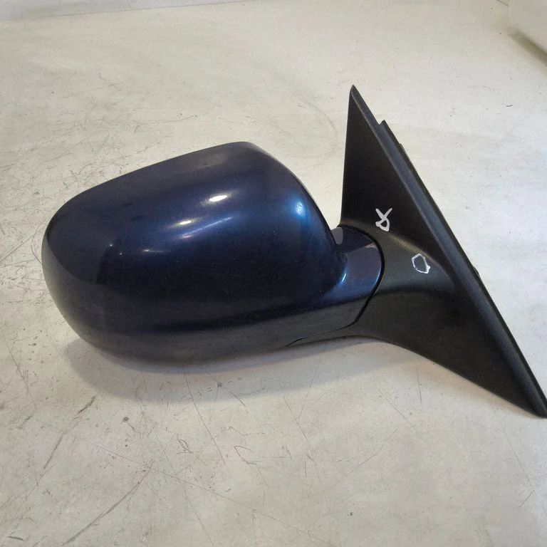 Front door electric wing mirror – front right