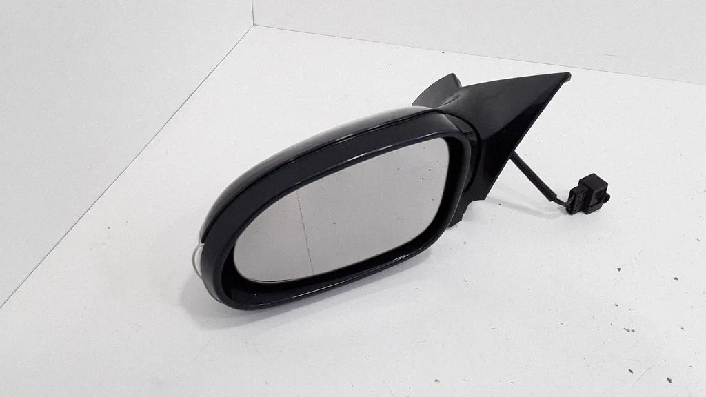 Front door electric wing mirror – left