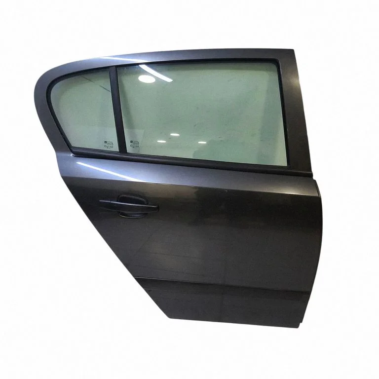 Rear door – rear right