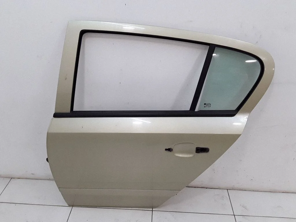 Rear door – left