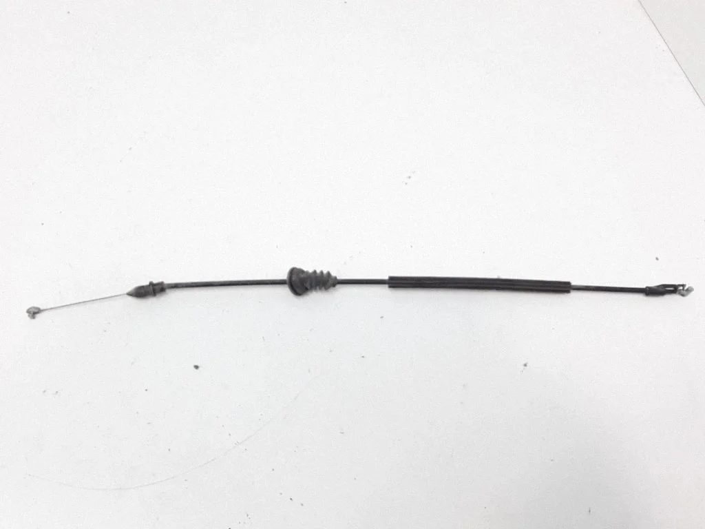Rear door cable line – left