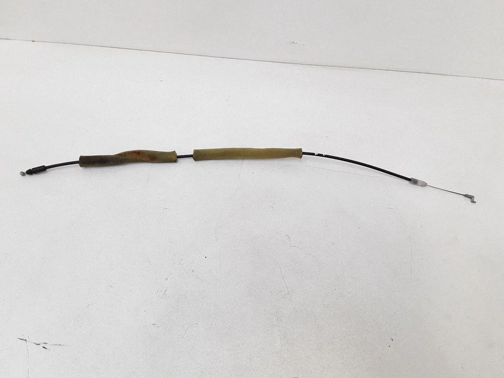 Rear door cable line – right