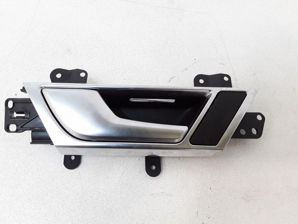 Rear door interior handle – Audi A6 Allroad C6 (2006-2011)
