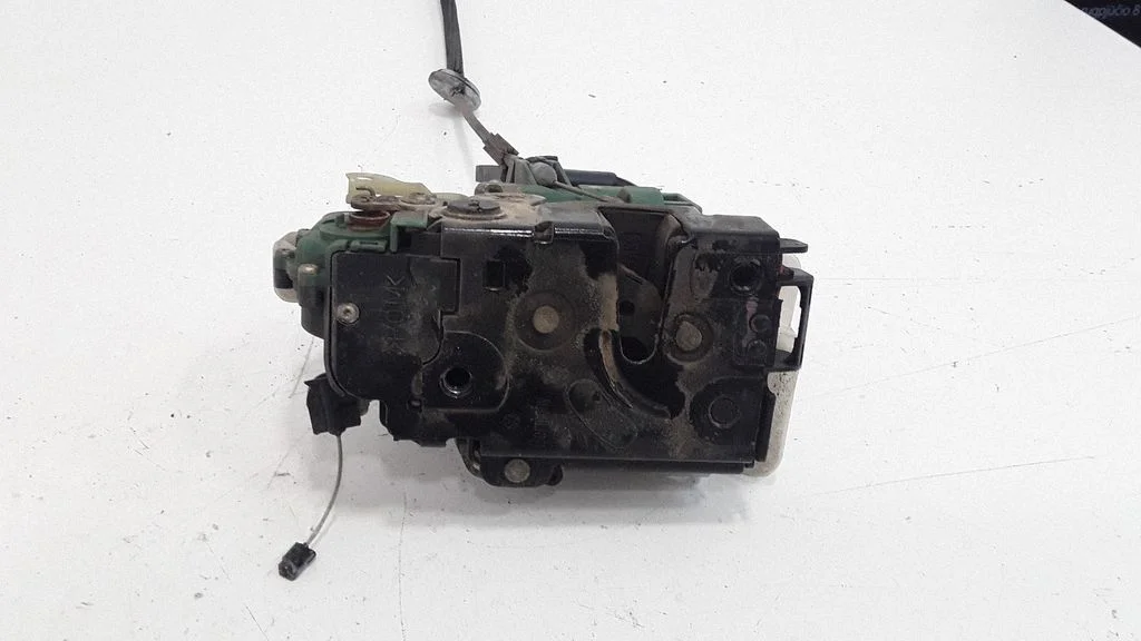 Rear door lock – rear left