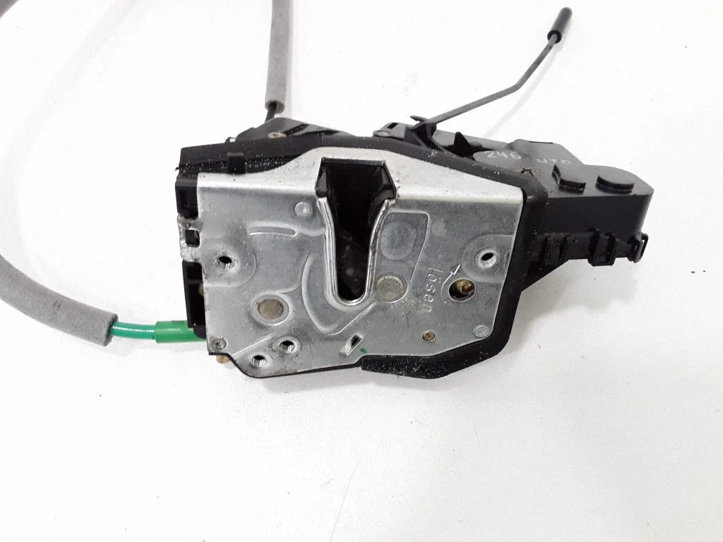 Rear door lock 246HTR