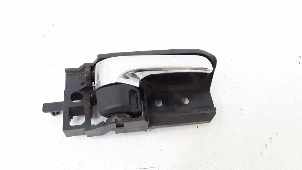 Rear door interior handle – right