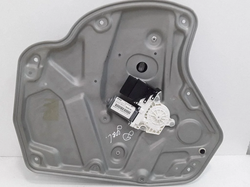 Rear door window regulator with motor – Skoda Octavia Mk3 (5E) (2013-2019)