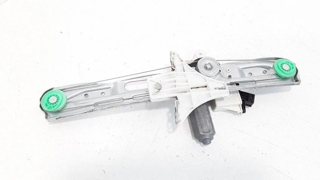 Rear door window regulator with motor – rear right