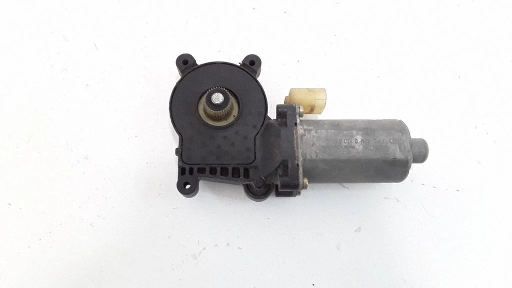 Rear door window regulator motor – BMW 3 Series E46 (1998-2005)