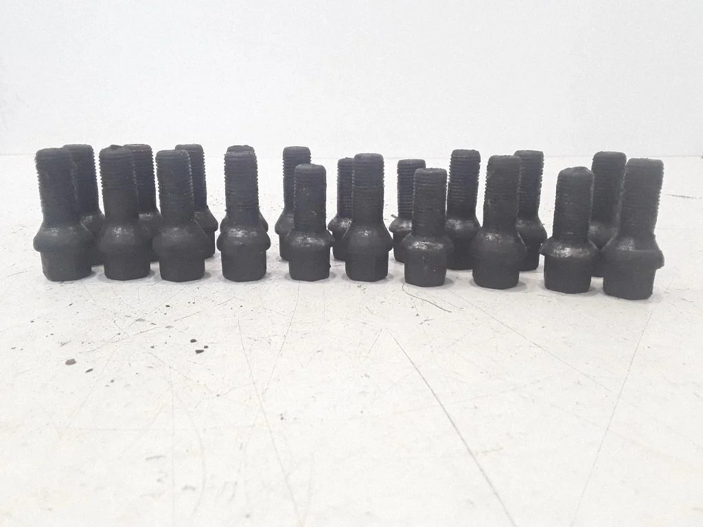 Nuts/bolts