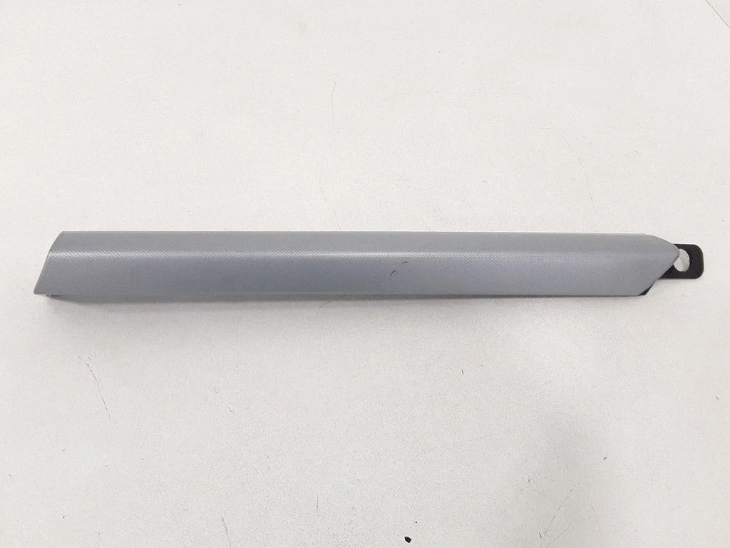 Dashboard glove box trim 13116934