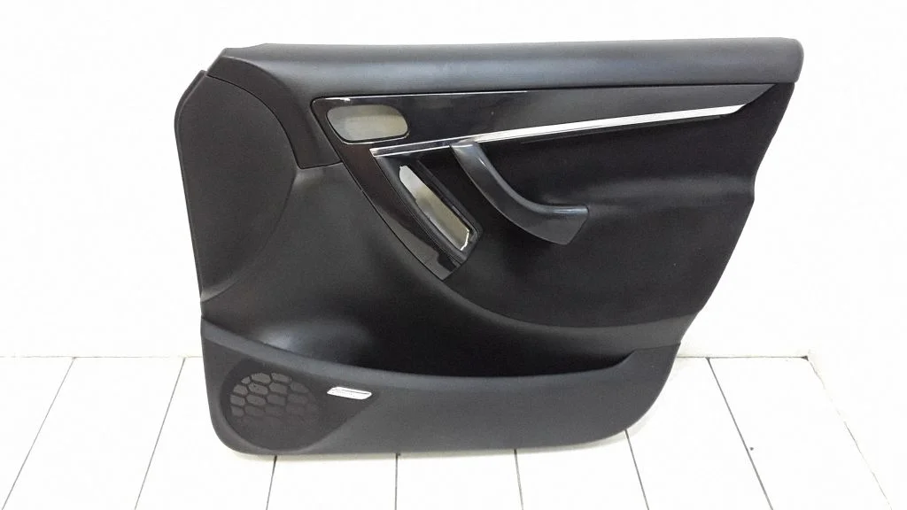 Front door card panel trim – Citroen C4 I (2004-2010)
