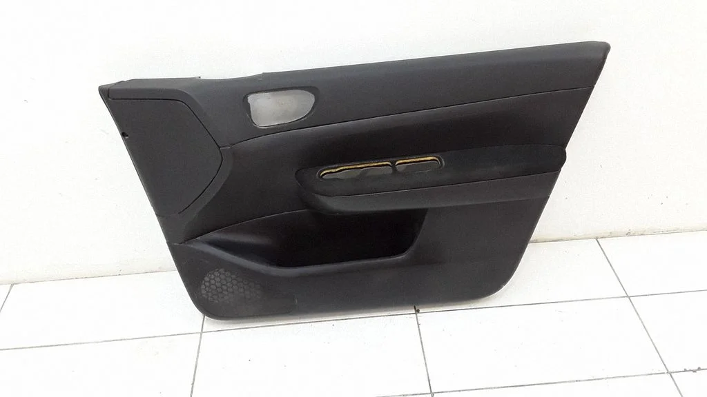 Front door card panel trim – right