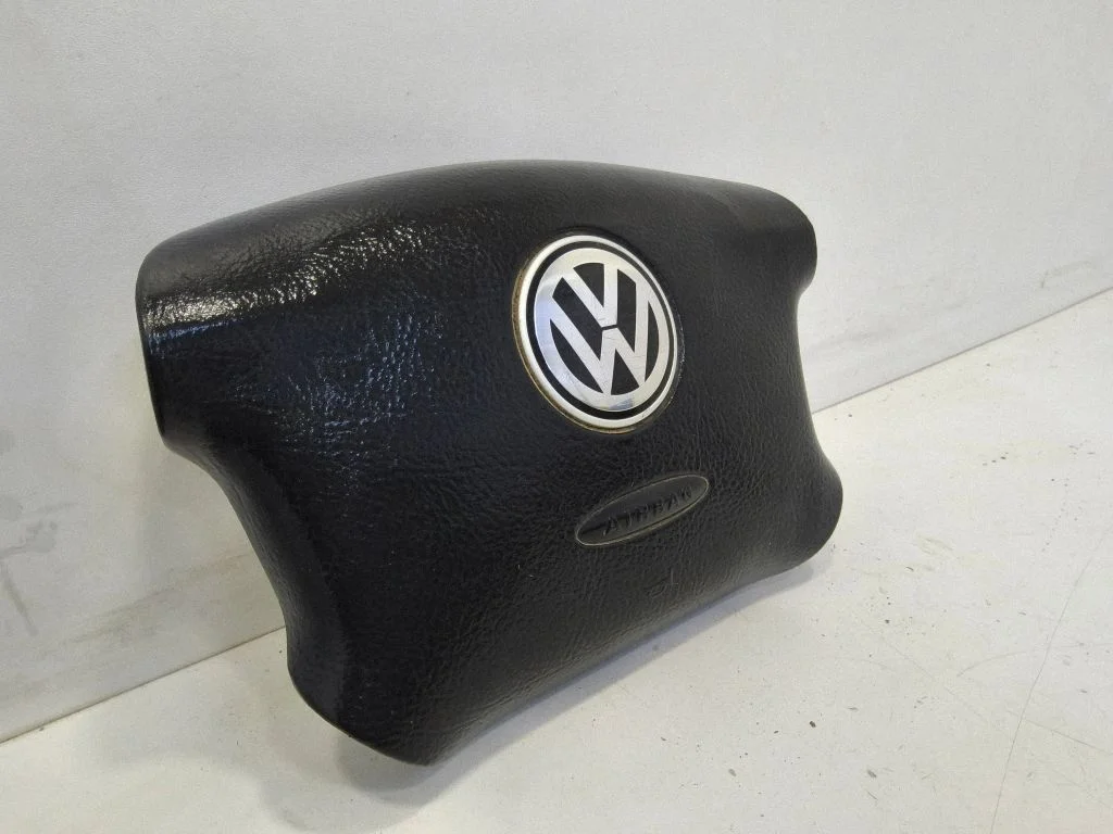 Steering wheel airbag 3B0880201AM
