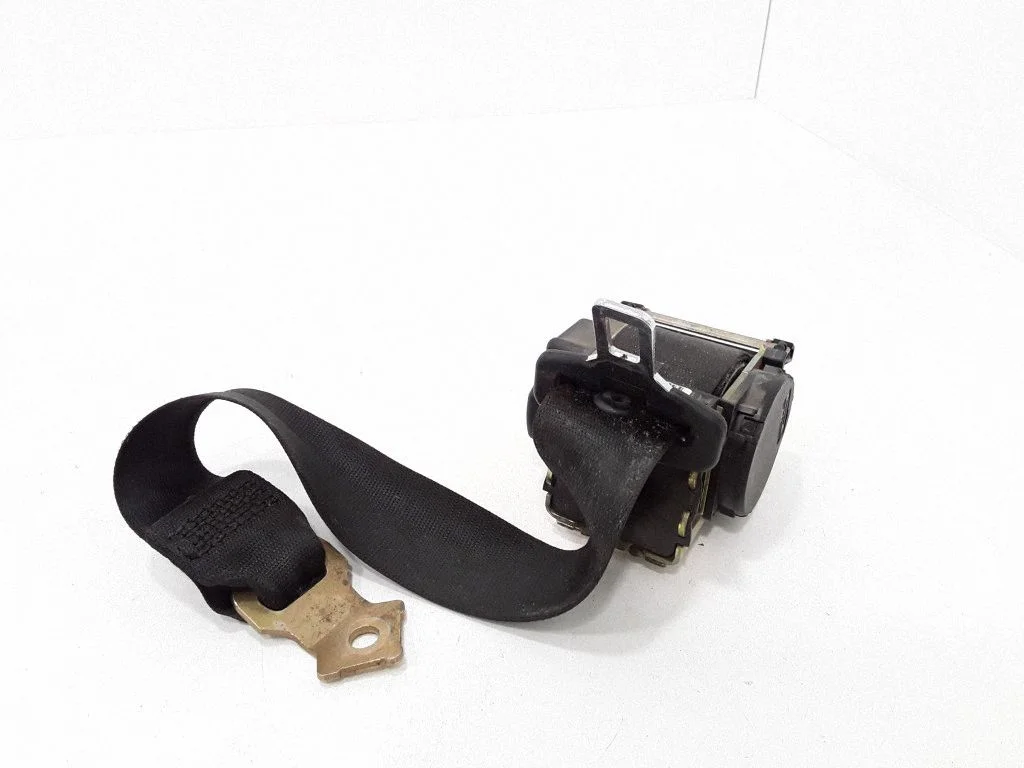 Rear seatbelt 33010904BTRW