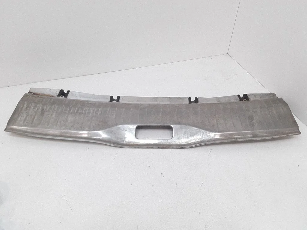 Trunk/boot sill cover protection 13203619