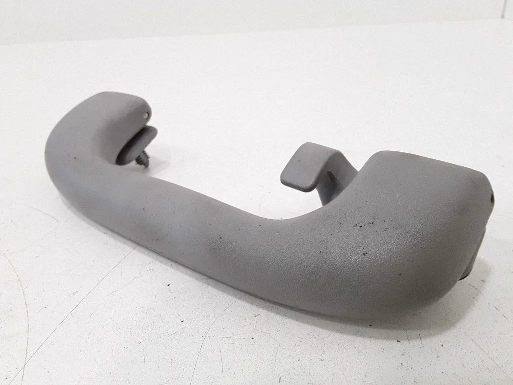 Tagumine lae käepide – Opel Astra H (2004-2012)