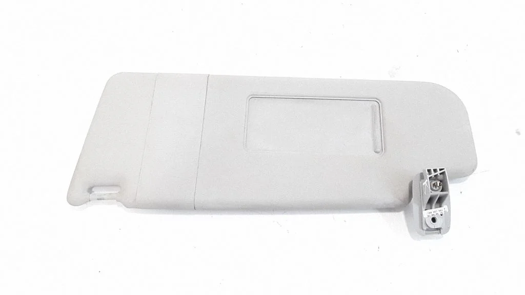 Sun visor – front left