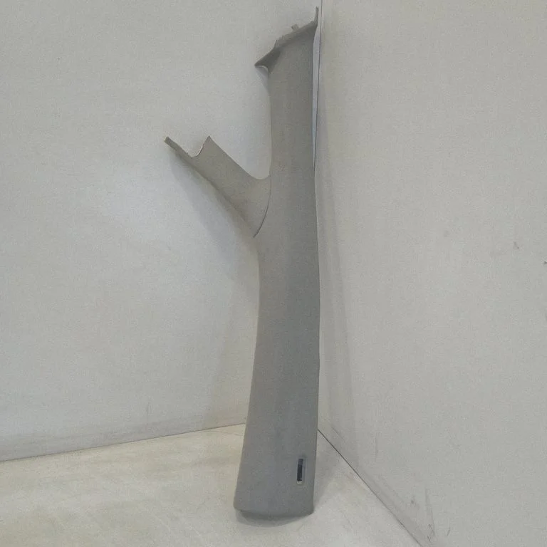 (A) statņa apdare 5M0867234