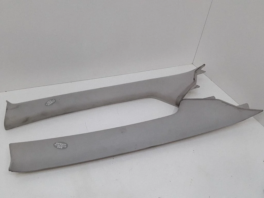 (A) pillar trim – Toyota Corolla Verso E121 (2004-2007)