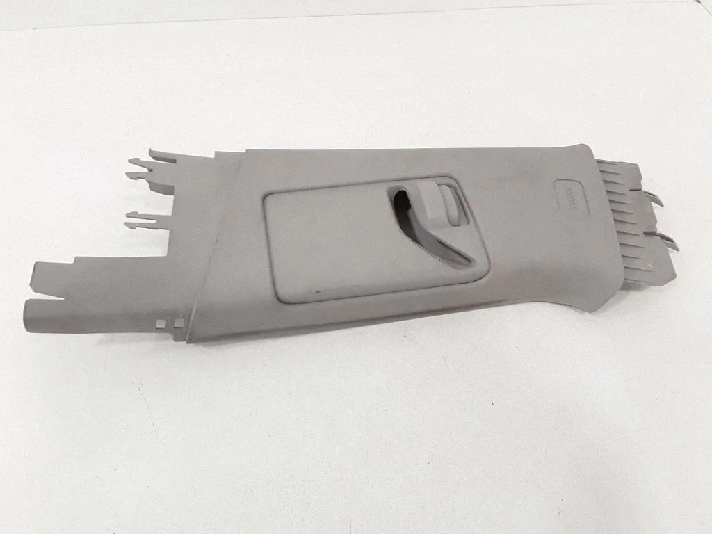 (B) pillar trim (top) 13299264