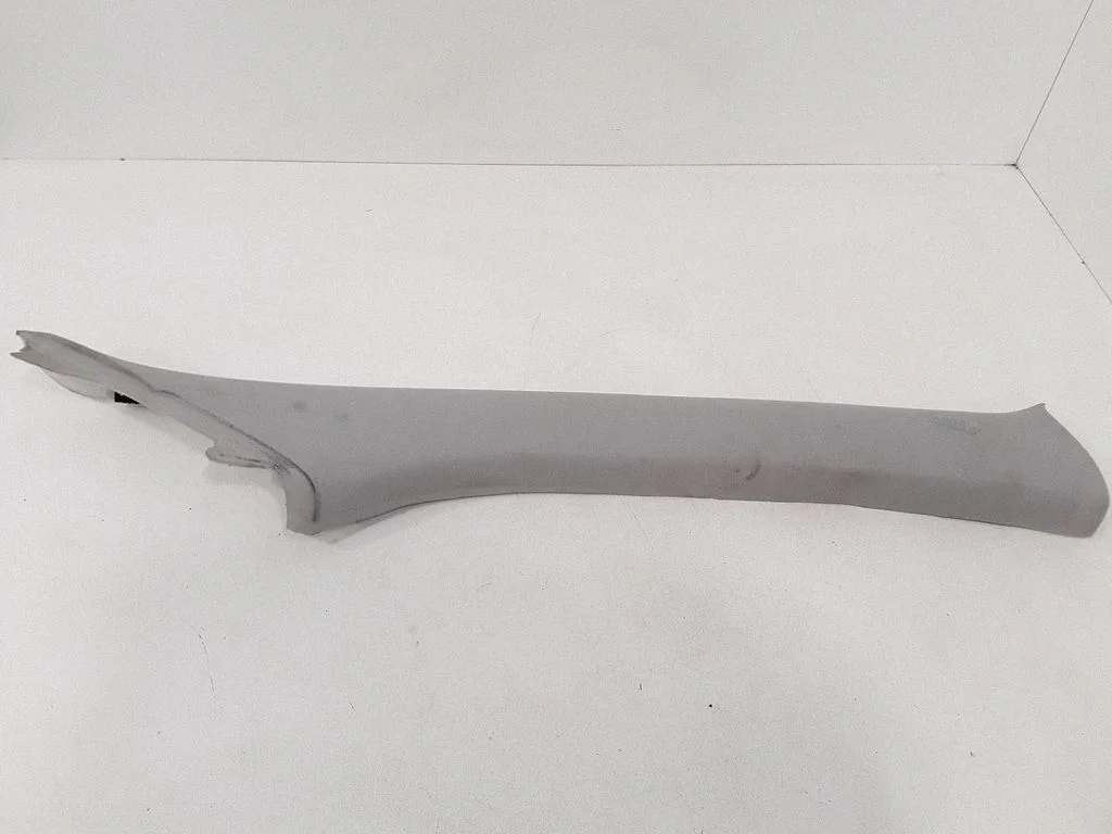 (B) piilari kate (ülemine) – Toyota Avensis T250 (2003-2006)