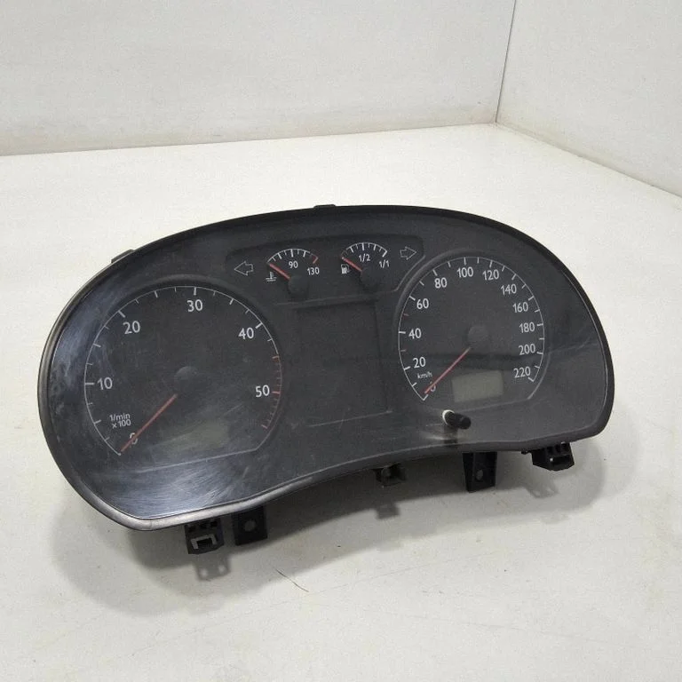 Spidomeeter (näidikuplokk) – Volkswagen Polo (2002-2005)