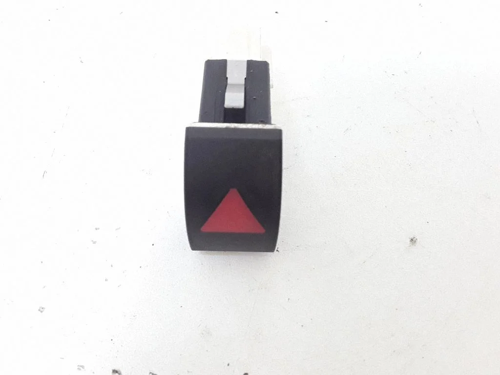 Avārijas gaismu slēdzis 1Z0953235B