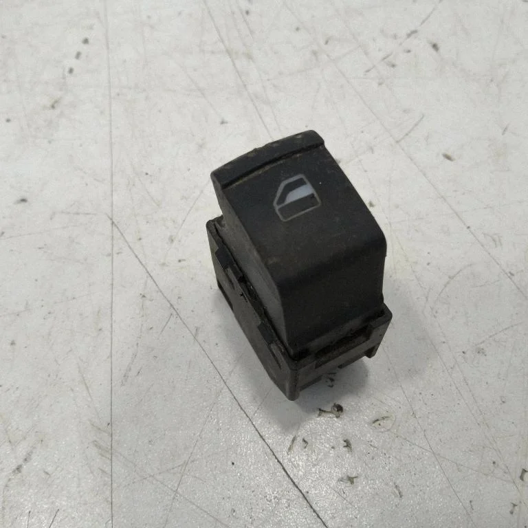 Electric window control switch – Volkswagen Sharan (2001-2010)
