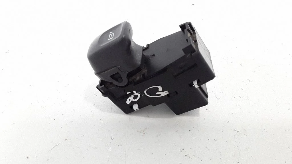 Electric window control switch 9472275