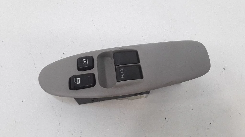 Elektrisko logu slēdzis 80961