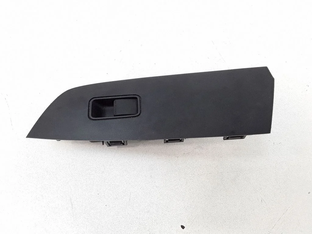 Electric window control switch 03124600