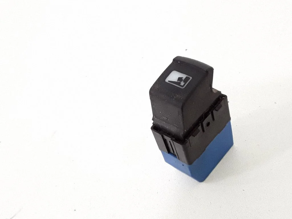Electric window control switch 7M3959856B
