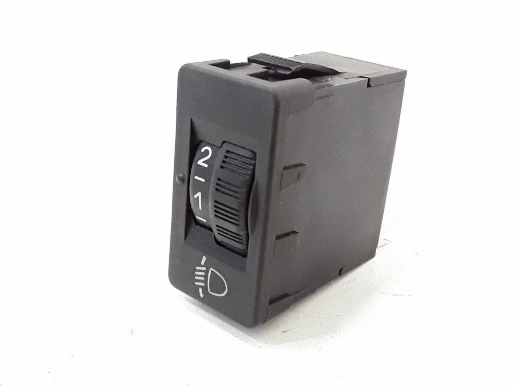 Headlight level height control switch 96384422