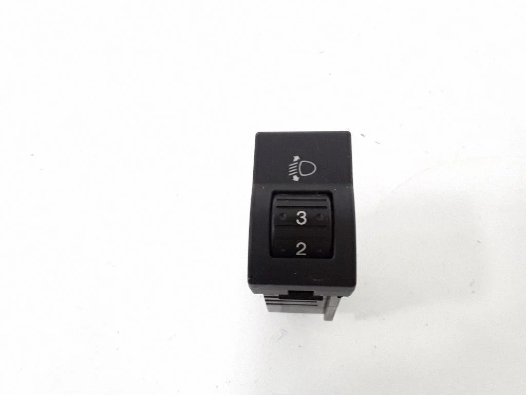 Headlight level height control switch BP4K666F0