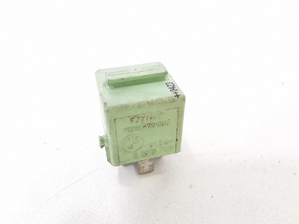 Other relay 8373700