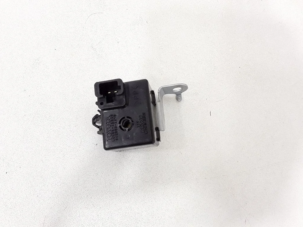 Other relay – Toyota Avensis T250 (2003-2006)