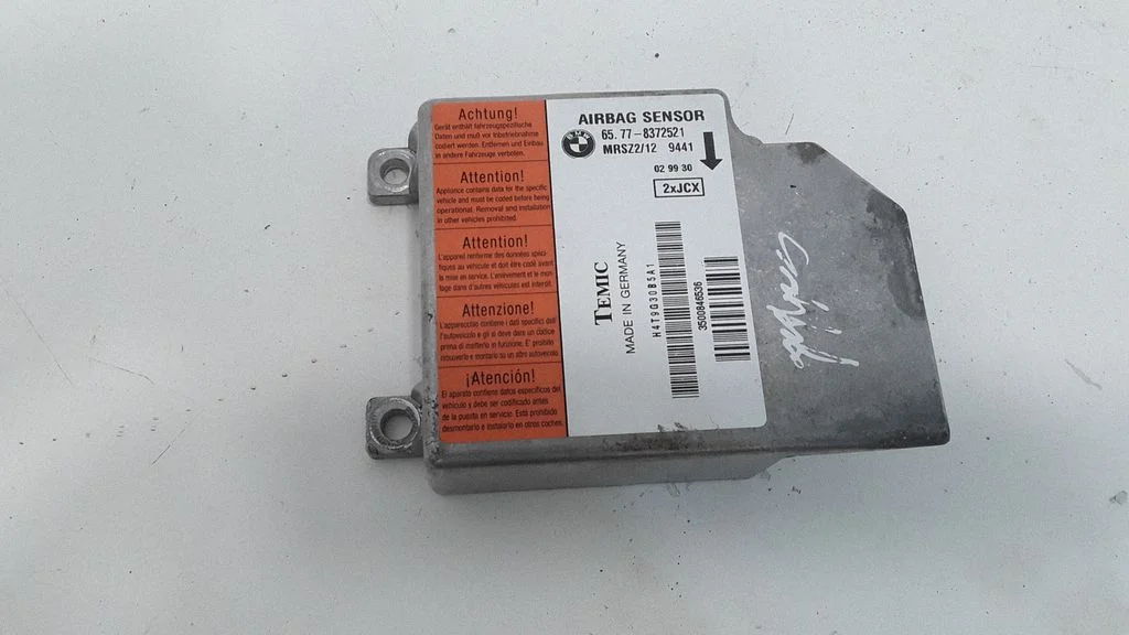 Airbag control unit/module – BMW 3 Series E46 (1998-2005)