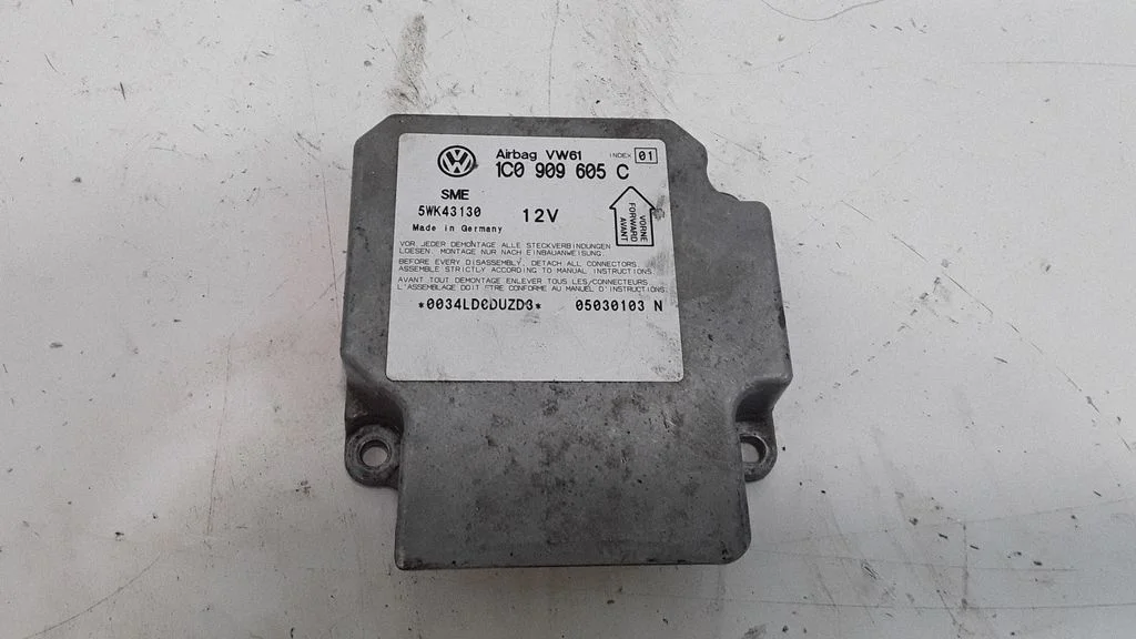 Airbag control unit/module 1C0909605C