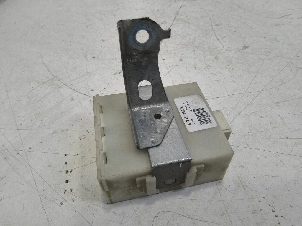 Door control unit/module 8974105070