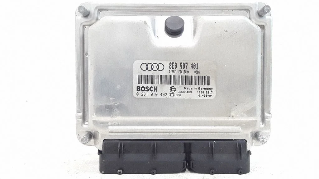 Dzinēja vadības bloks – Audi A4 S4 B6 8E 8H (2001-2005)