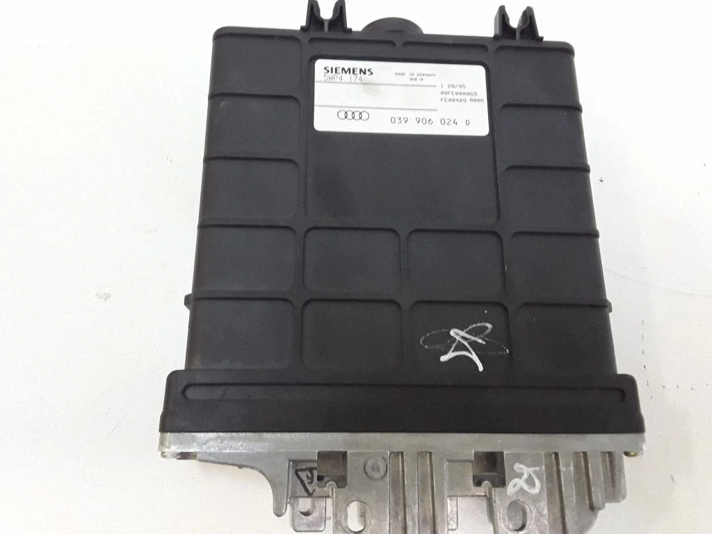 Engine control unit/module 039906024D