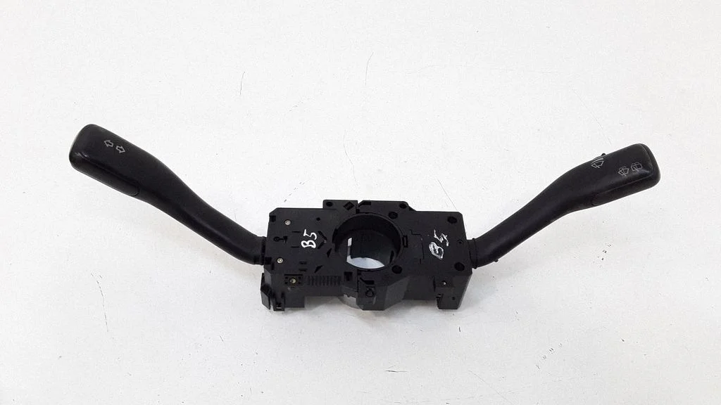 Wiper turn signal indicator stalk/switch 8L0953513