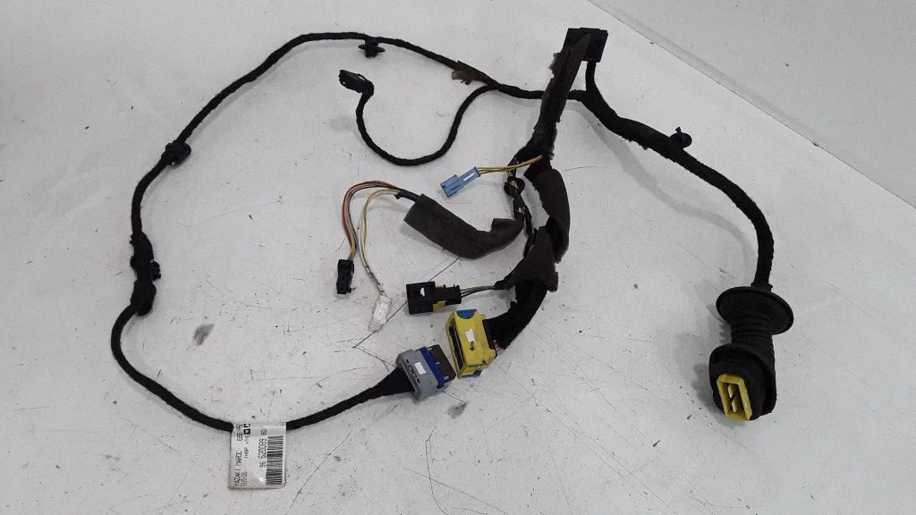 Esiukse juhtmestik – Citroen C4 I (2004-2010)