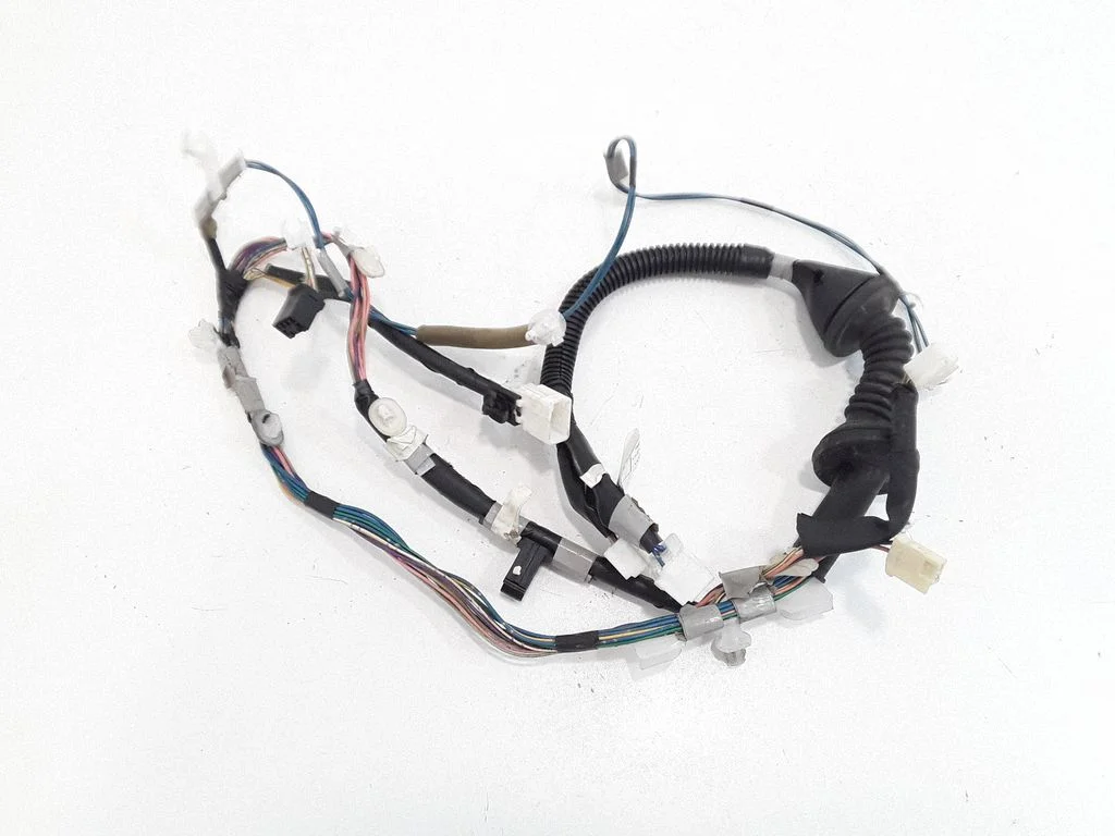 Front door wiring loom – right