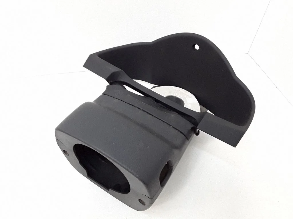 Steering wheel column trim – Toyota Corolla Verso E121 (2004-2007)