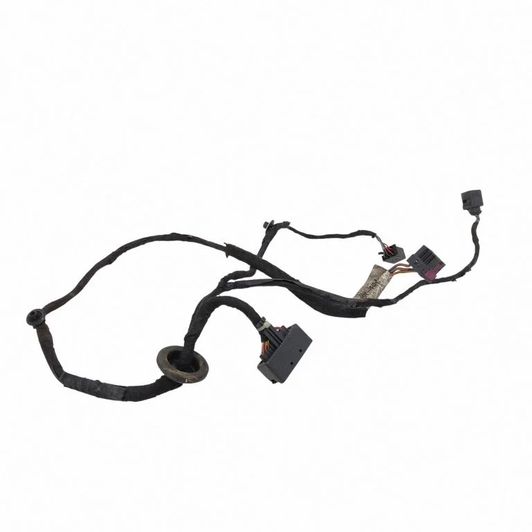 Tagaukse juhtmestik 1J497116R