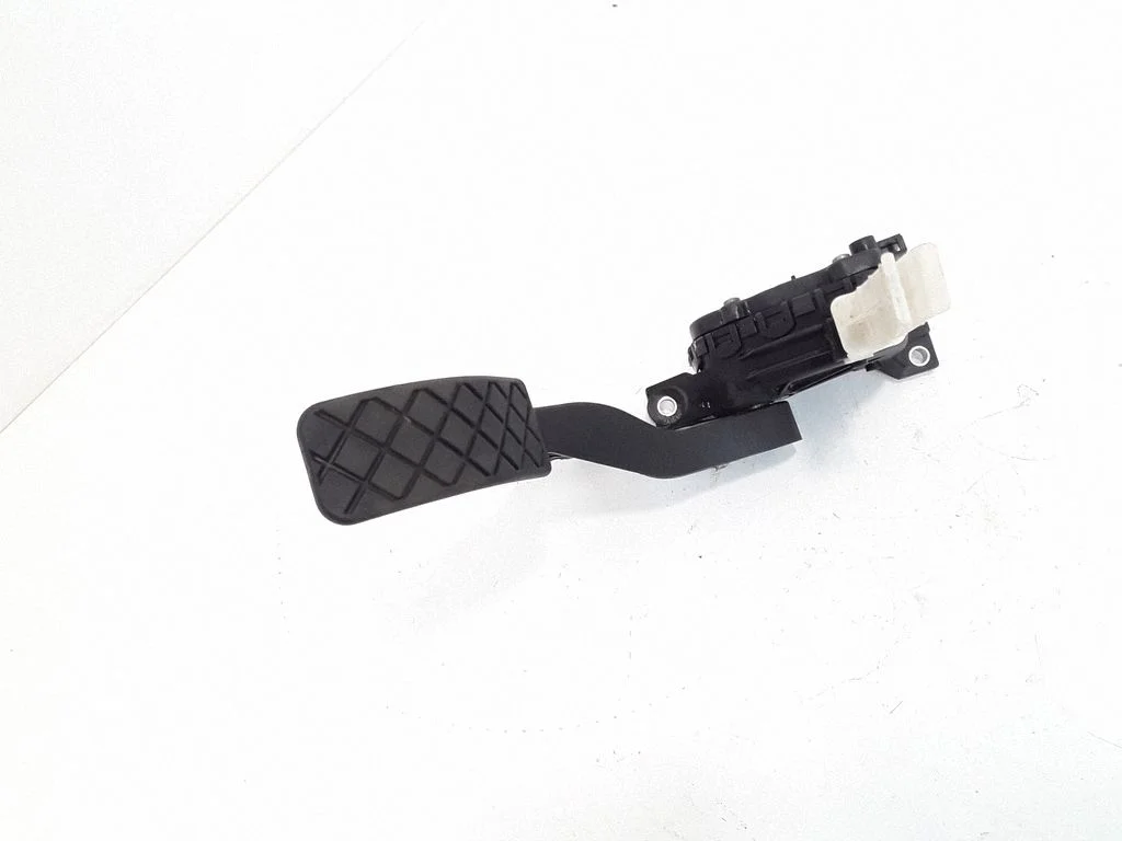 Accelerator throttle pedal 1J1721503H