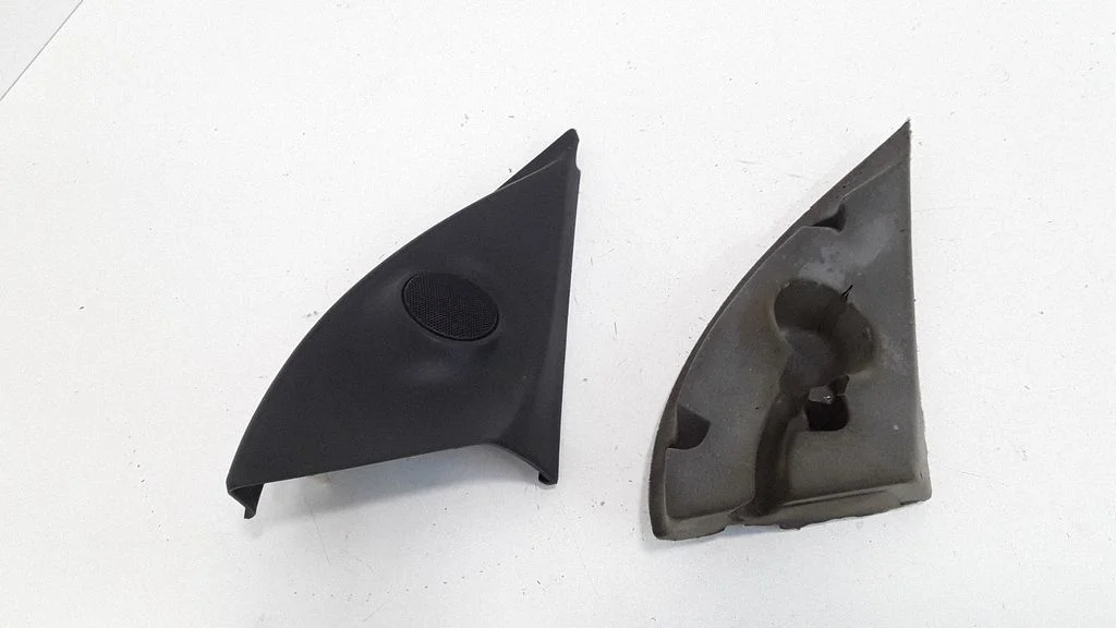 Plastic wing mirror trim cover – Opel Astra H (2004-2012)